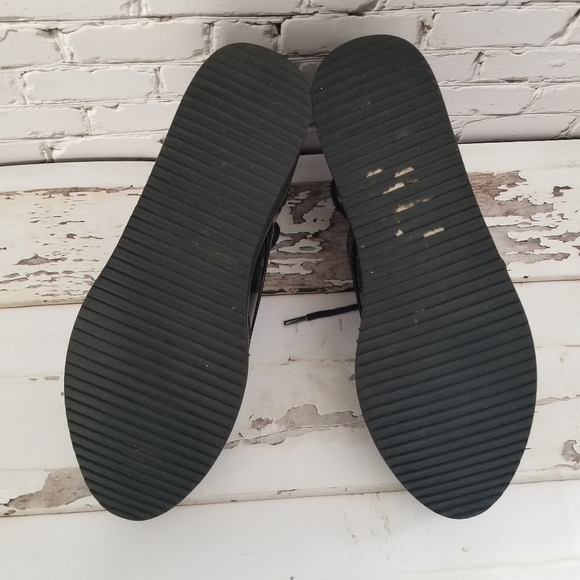 Steve Madden Black Patent Oxford - Size 6 - Picture 7 of 11